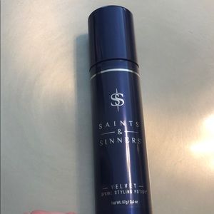 Saints and sinners velvet styling potion